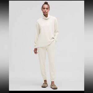 Lululemon brushed softstreme Highrise jogger